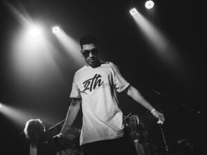 Joel y su Ascenso al Paraíso